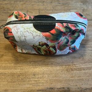 Temperly London British Airways First Class Makeup / Toiletry Bag